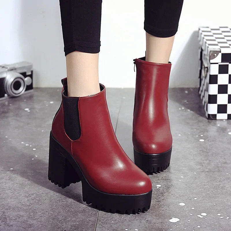 2024 Autumn/Winter New Women's Short Boots, Coarse Heel, European and American Women's Shoes with Velvet
