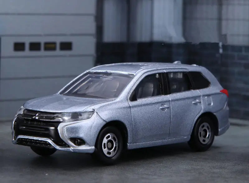 Takara TOMY MITSUBISHI OUTLANDER SUZUKI SPACIA SWIFT JIMNY Alloy Car Model Diecast Vehicles Model Miniature Scale Toys Gift