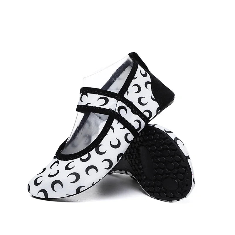 Women Barefoot Diving Shoes Aqua Shoes Beach Swimming Water Sport Sneaker Fitness Dance Swim Surfing Snorkeling Shoe