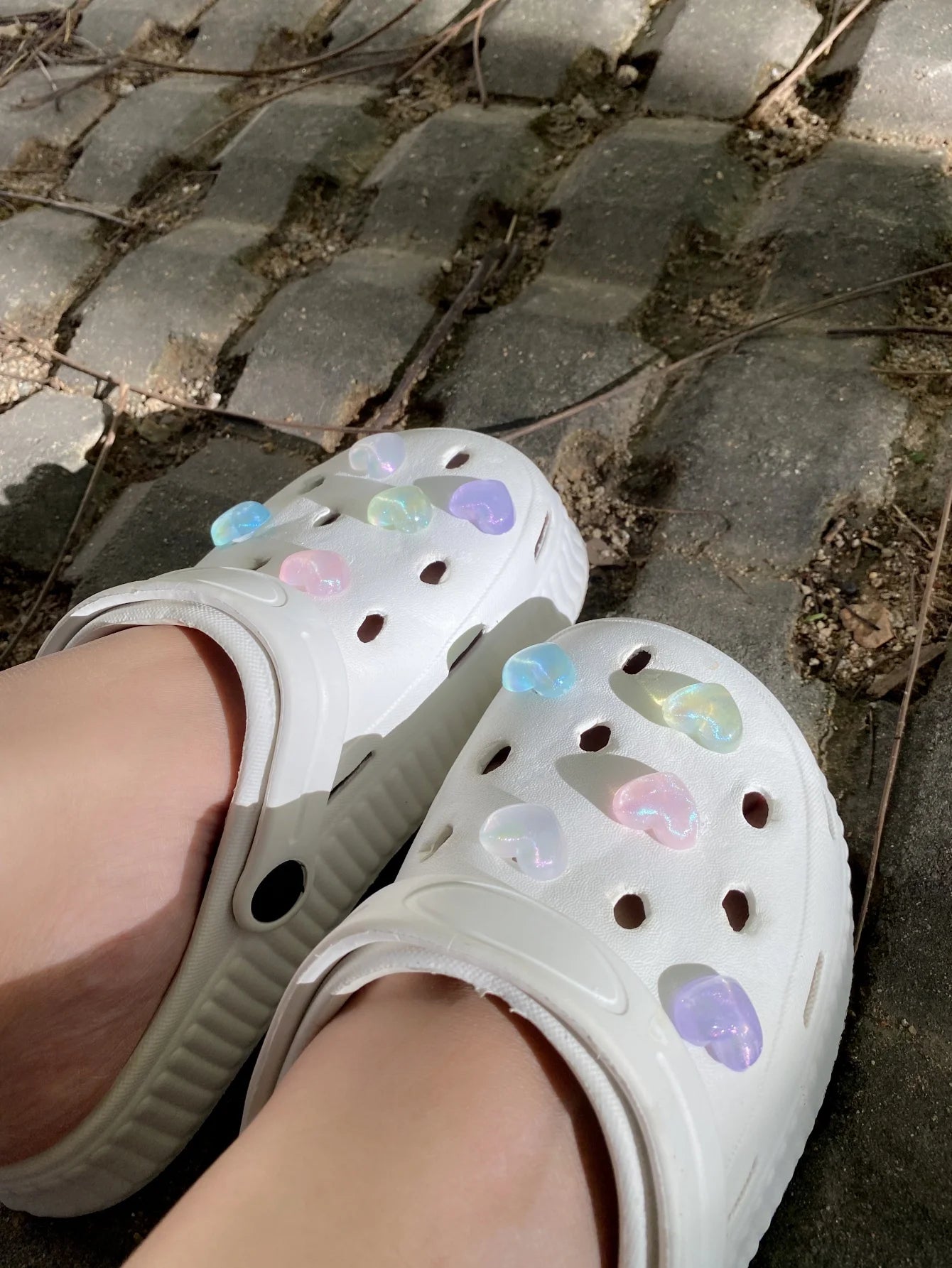 10pcs Set Heart Shaped Shoe Decoration With Hole, Detachable Flower Garden Shoe DIY Decorative Buckle