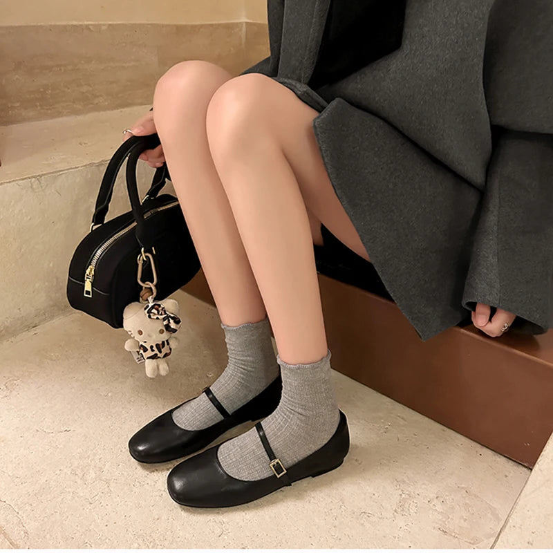Retro Style Square Toe Women's Mary Jane Shoes Elegant Shallow Dress Flats Leather Footwear for Ladies