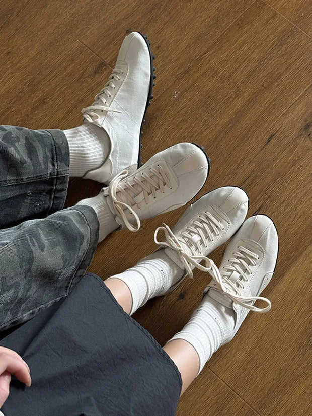 New Women Men High Quality Lace-Up Comfortable Soft Sole Flatsshoes Outdoor Casual Breathable Sneakers Fitness Shoes Male Shoes