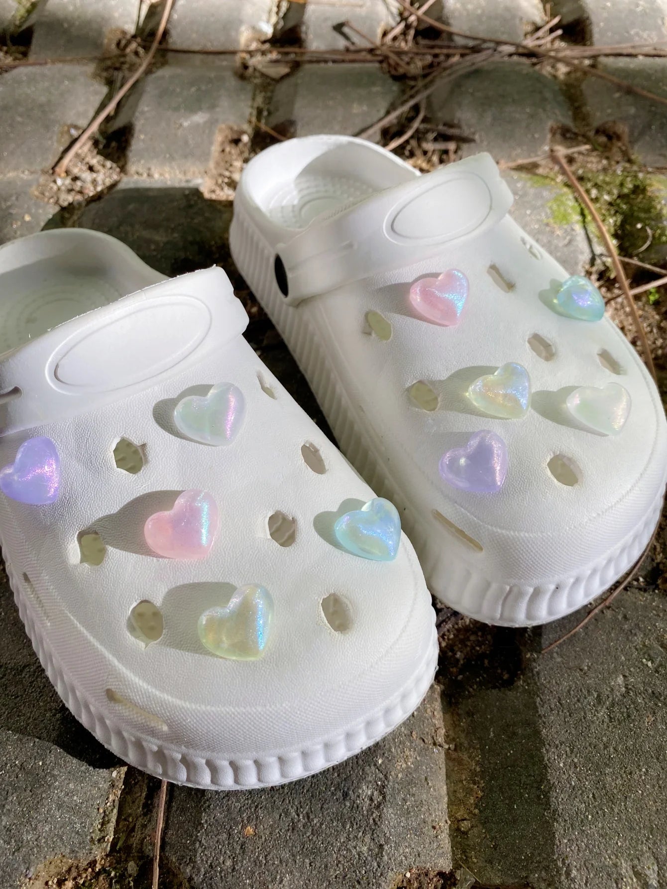 10pcs Set Heart Shaped Shoe Decoration With Hole, Detachable Flower Garden Shoe DIY Decorative Buckle
