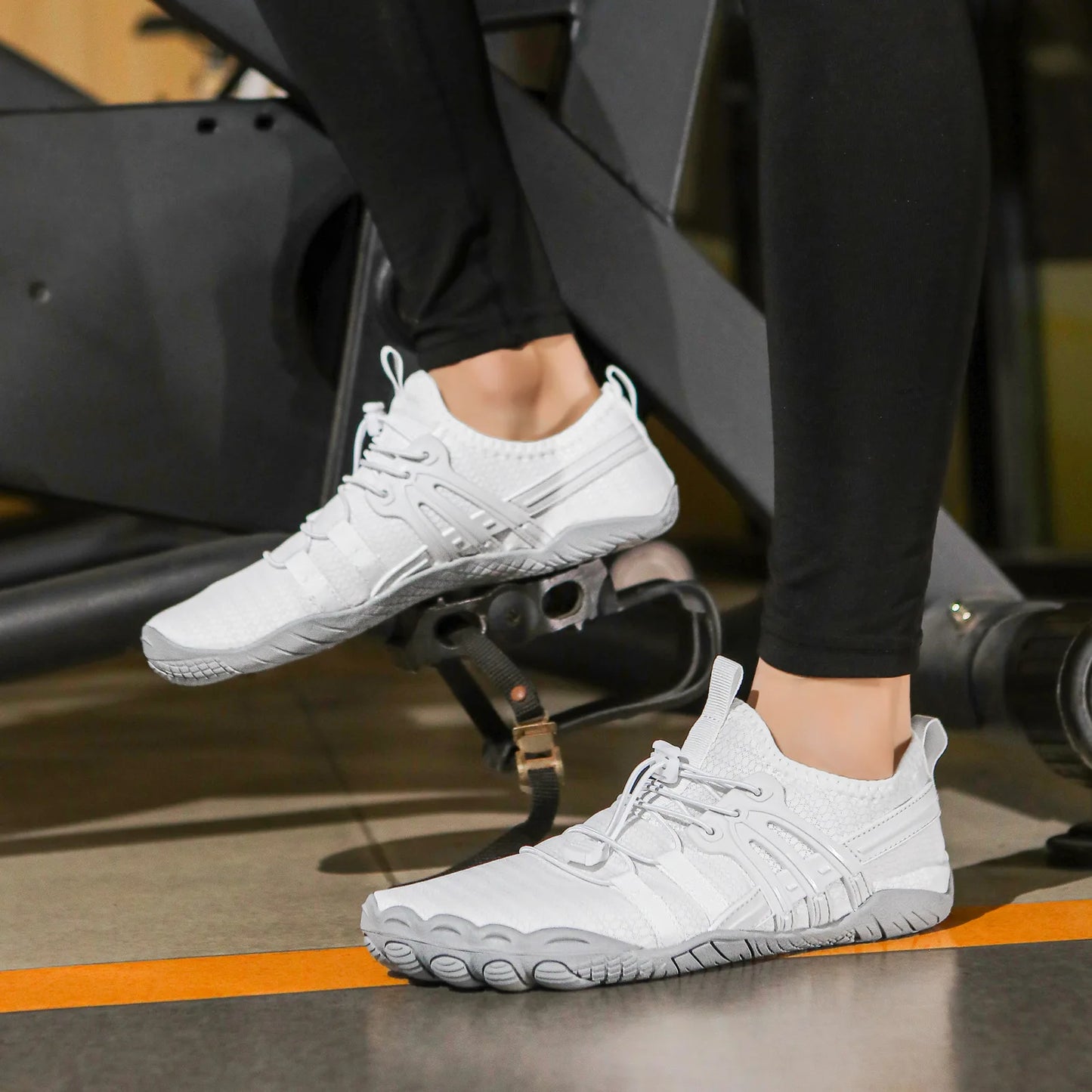 Outdoor Creek Shoes Men's and Women's Wading Swimming Shoes Couple's Beach Shoes Indoor Yoga Fitness Hiking