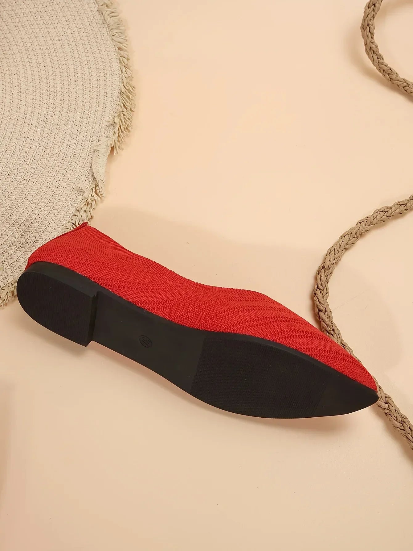 Women's Pointed Toe Flat Shoes Solid Color Knitted Slip on Shoes Casual Breathable Ballet Flats Women Flat Shoes Loafers Women