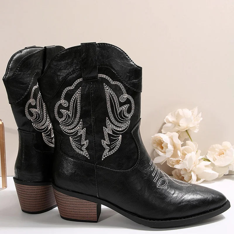 Ethnic Embroider Decor High Heel Boots for Women 2025 New Spring Ankle Vacation Pointed Toe Boots Western Cowgirl Short Boots