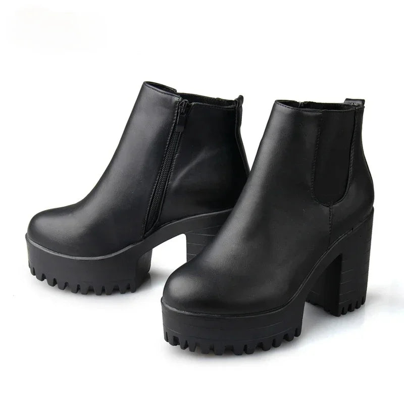 2024 Autumn/Winter New Women's Short Boots, Coarse Heel, European and American Women's Shoes with Velvet
