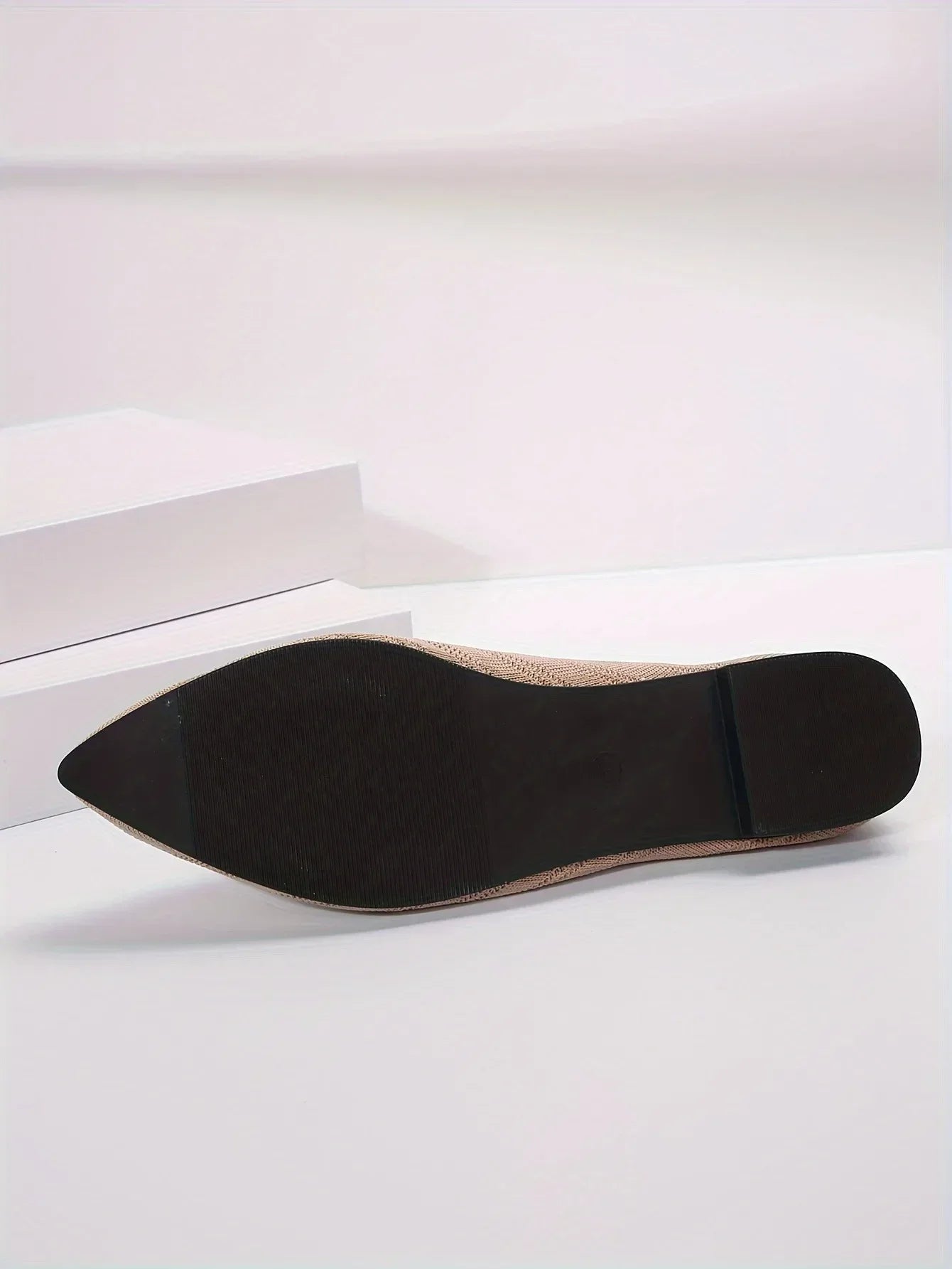 Women's Pointed Toe Flat Shoes Solid Color Knitted Slip on Shoes Casual Breathable Ballet Flats Women Flat Shoes Loafers Women