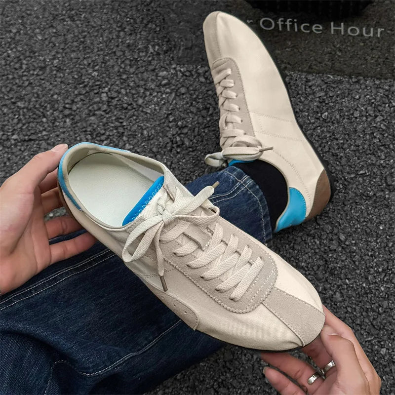 New Women Men High Quality Lace-Up Comfortable Soft Sole Flatsshoes Outdoor Casual Breathable Sneakers Fitness Shoes Male Shoes