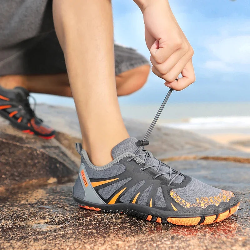 New Couple Water Shoes Aqua Shoes Five-finger Swimming Shoes 35-47 Size Beach Sports Shoes Fashion Men's Fitness Shoes