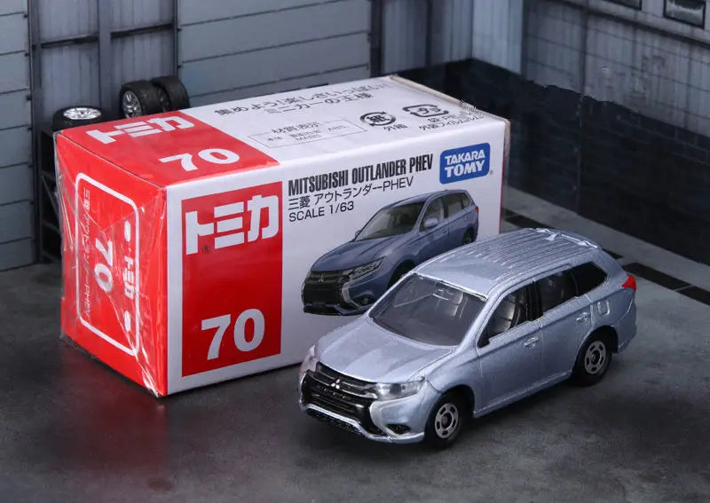 Takara TOMY MITSUBISHI OUTLANDER SUZUKI SPACIA SWIFT JIMNY Alloy Car Model Diecast Vehicles Model Miniature Scale Toys Gift
