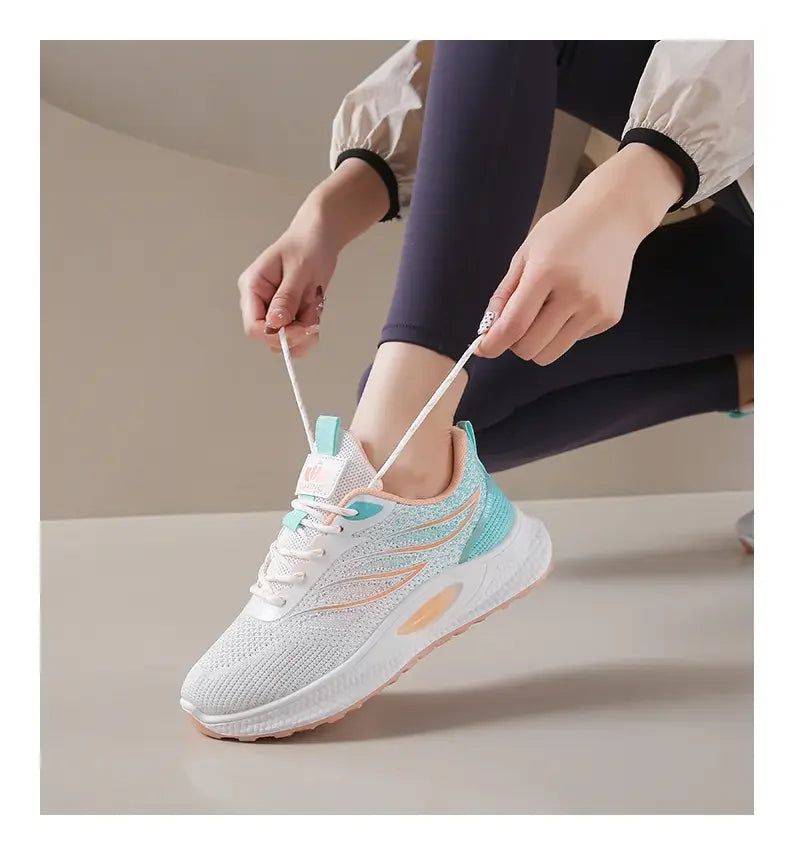 Spring Women New Mesh Lightweight Sports Breath Lace Up Fitness Comfortable Thick Soled Casual Running Shoes Tenis Masculino