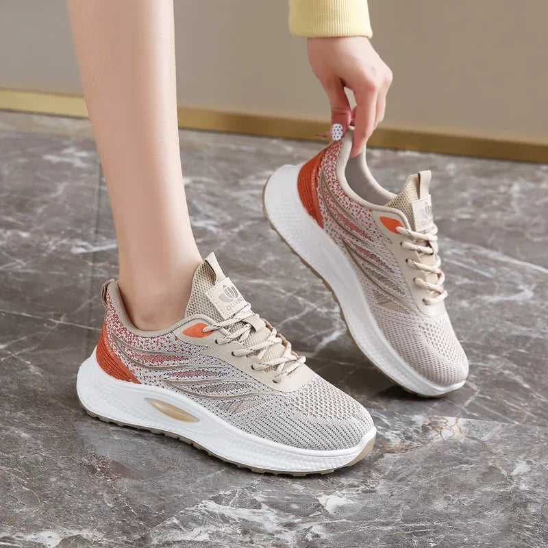 Spring Women New Mesh Lightweight Sports Breath Lace Up Fitness Comfortable Thick Soled Casual Running Shoes Tenis Masculino