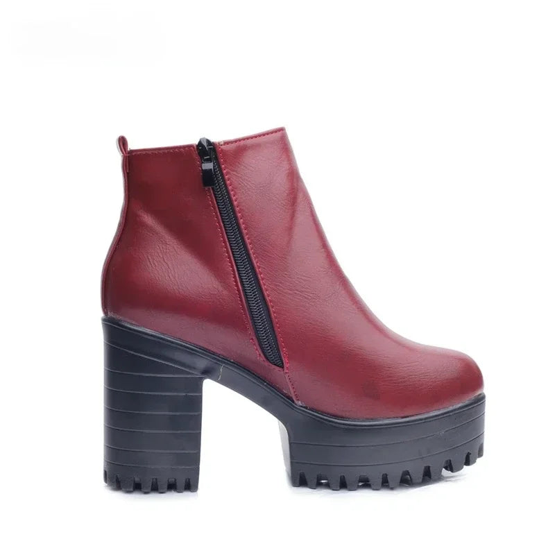 2024 Autumn/Winter New Women's Short Boots, Coarse Heel, European and American Women's Shoes with Velvet
