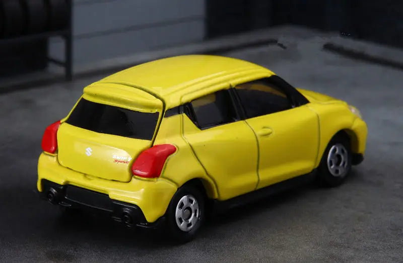 Takara TOMY MITSUBISHI OUTLANDER SUZUKI SPACIA SWIFT JIMNY Alloy Car Model Diecast Vehicles Model Miniature Scale Toys Gift