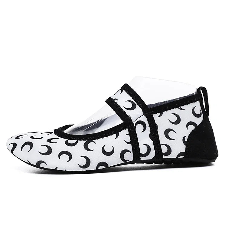 Women Barefoot Diving Shoes Aqua Shoes Beach Swimming Water Sport Sneaker Fitness Dance Swim Surfing Snorkeling Shoe
