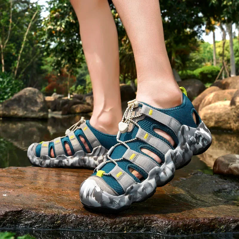 Quick Dry Water Shoes Men Beach Aqua Shoes Summer Outdoor Trekking Camping Hiking River Tracing Rainforest Hike Climbing Boating