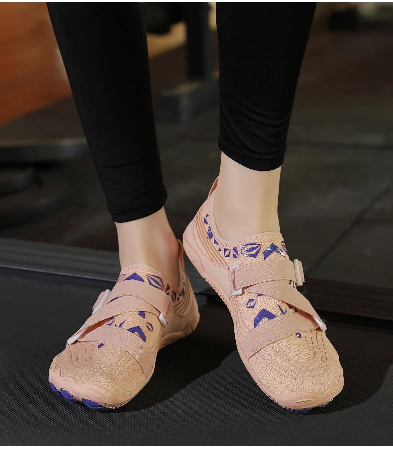 Wading Shoes Unisex Outdoor Swimming Shoes Beach Shoes Sports Fitness Shoes Stream Fishing Shoes Quick-drying Swimming Shoes