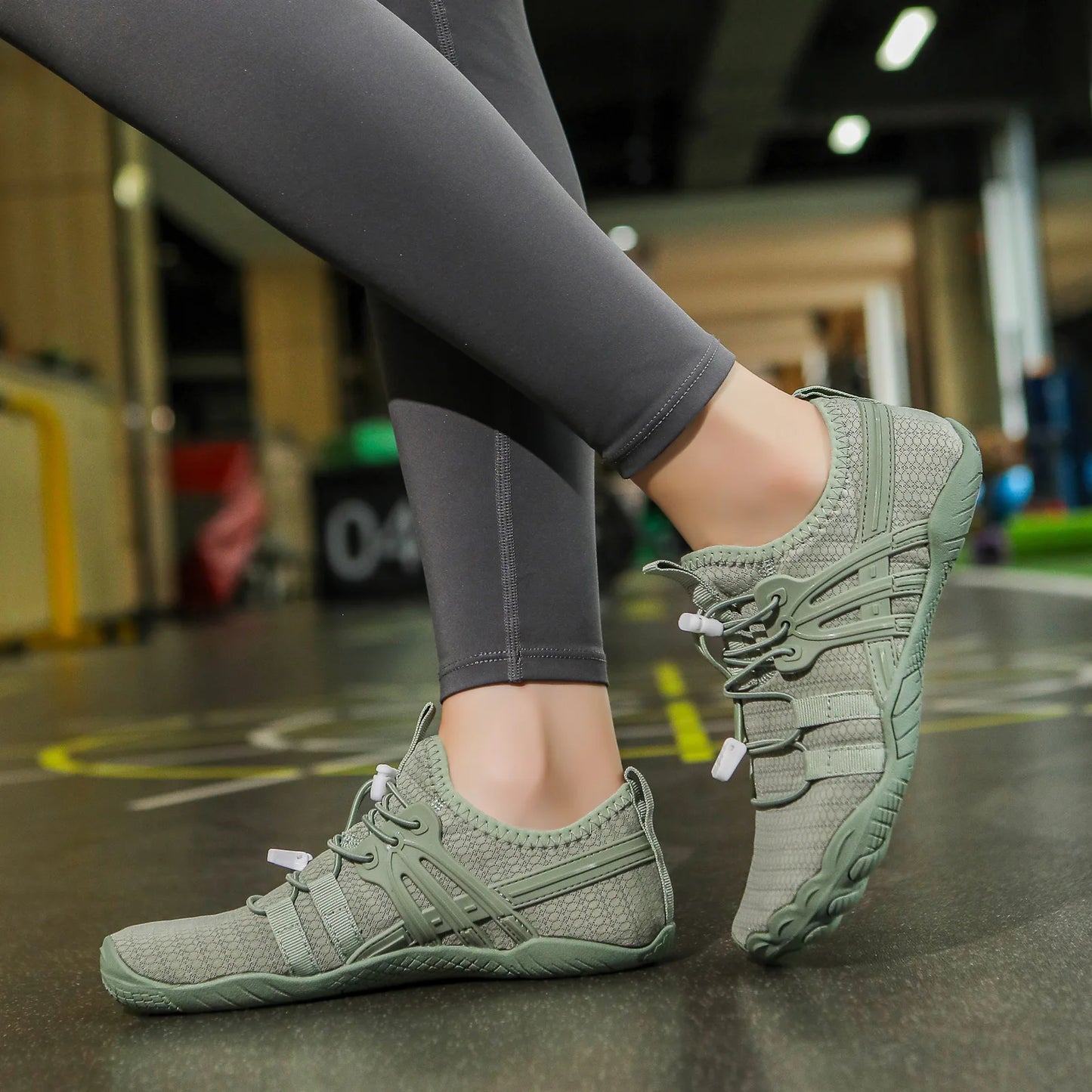 Outdoor Creek Shoes Men's and Women's Wading Swimming Shoes Couple's Beach Shoes Indoor Yoga Fitness Hiking