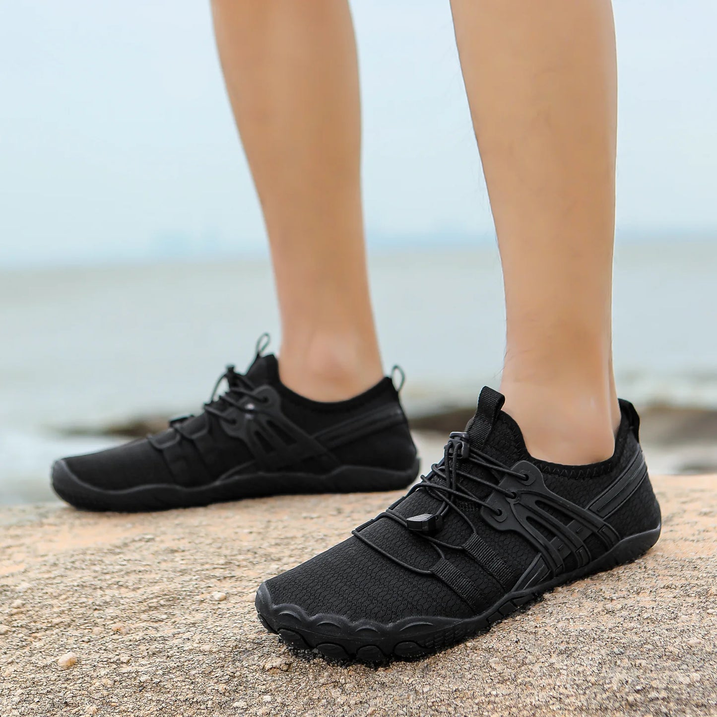Outdoor Creek Shoes Men's and Women's Wading Swimming Shoes Couple's Beach Shoes Indoor Yoga Fitness Hiking